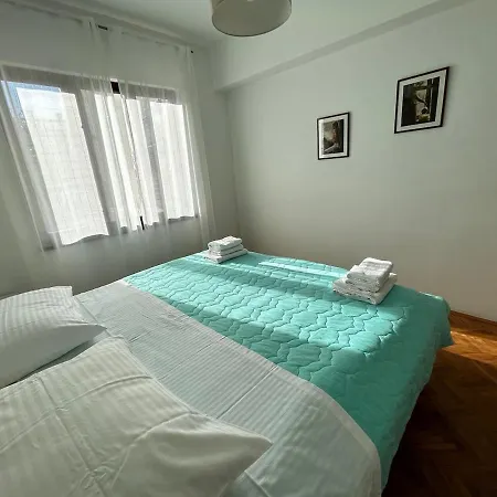 Cozy Seaside Getaway * Porec